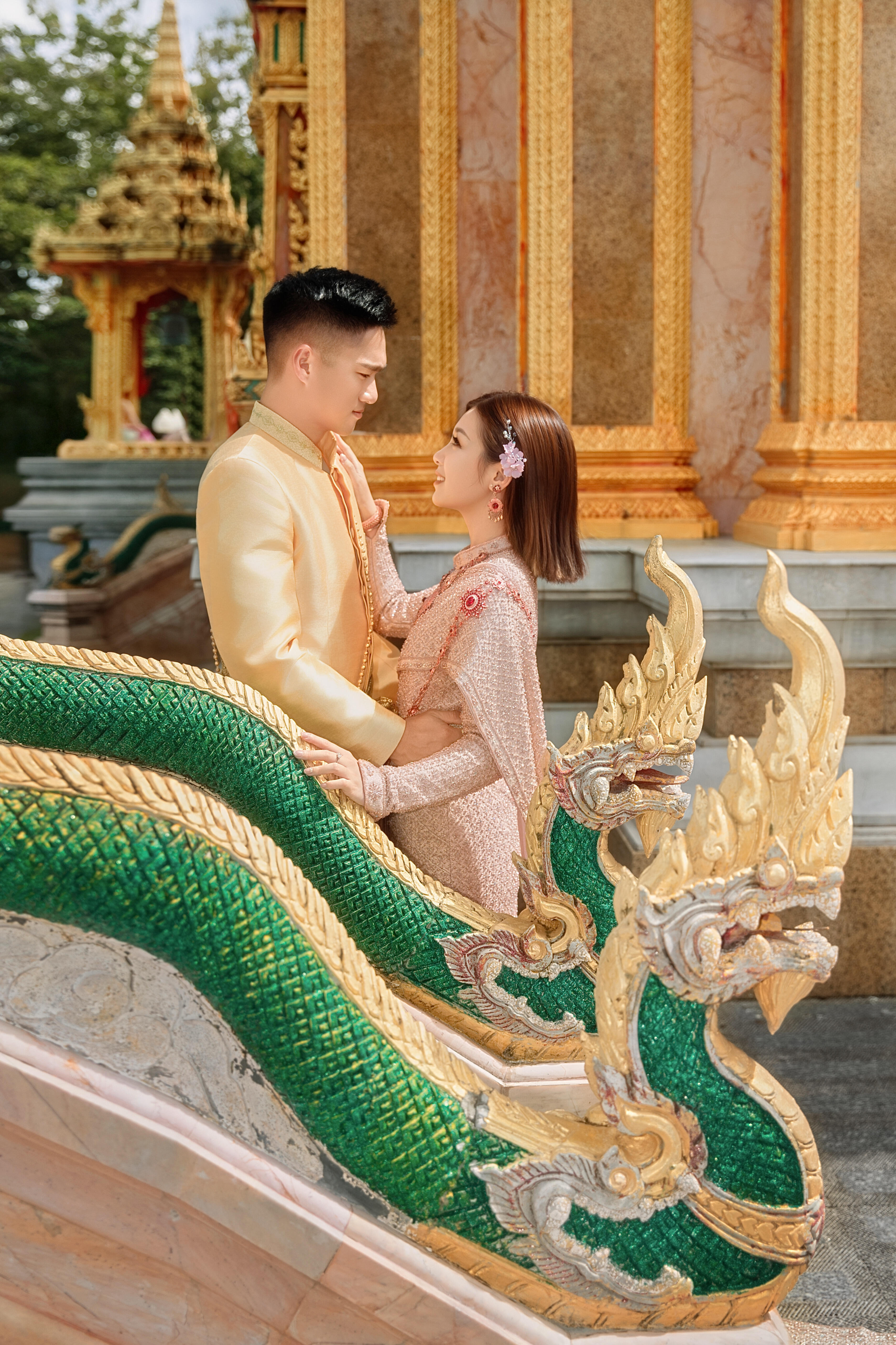 普吉岛皇宫服饰